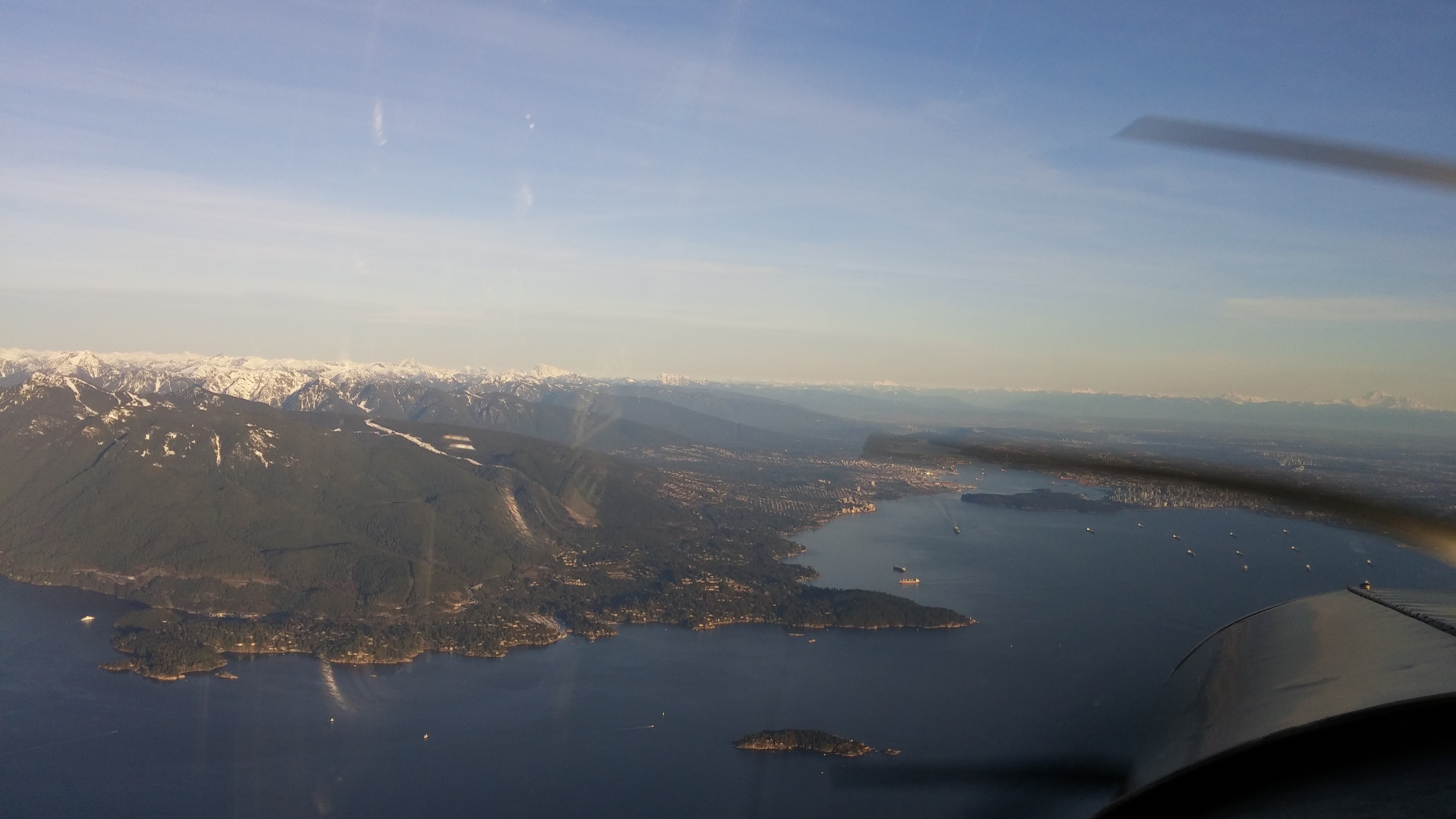 Approaching Vancouver Harbour at 5500’ (talking to Terminal)